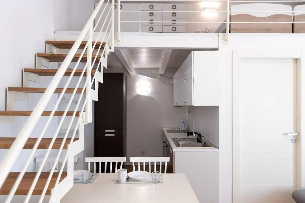 Loft2 Via Morosini Centro Varese - Ixihome Apartment
