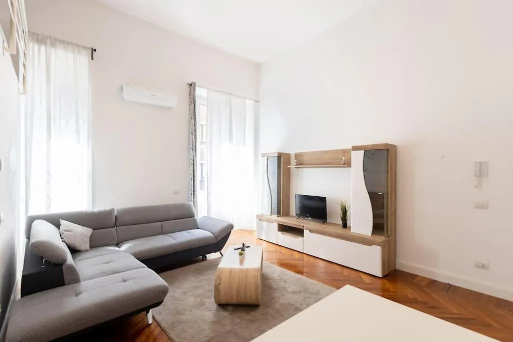 Loft2 Via Morosini Centro Varese - Ixihome 0*,  Italy